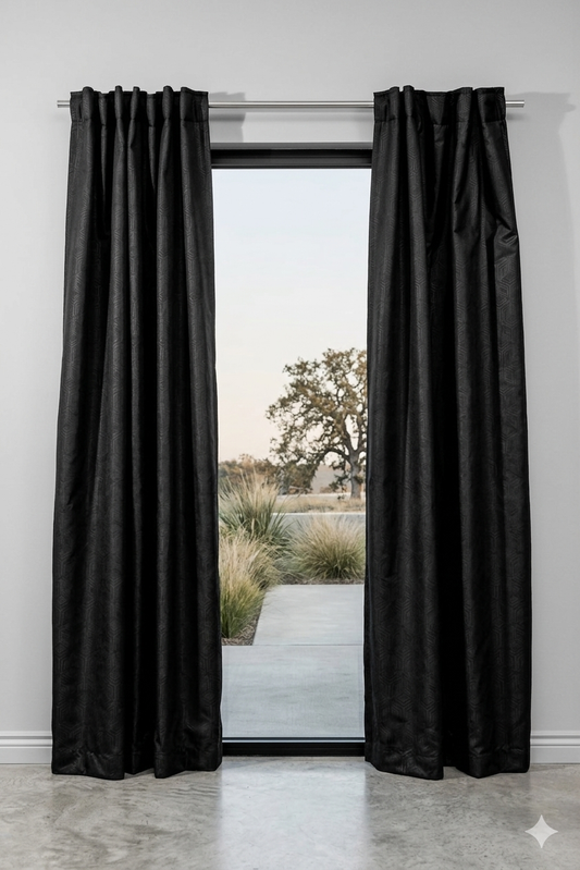 M-RANGE CURTAIN 230cm x 218cm