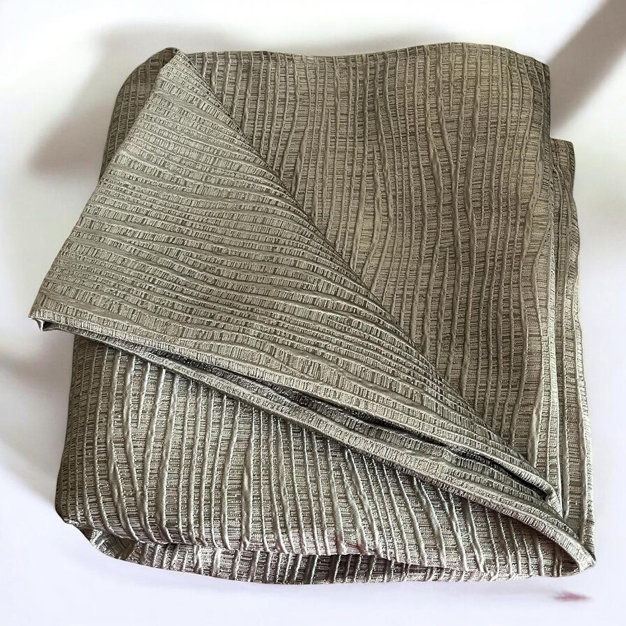 Crinkle Silver Tablecloth 150cm x 250cm